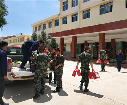 一家親│興海銅鑫慰問部隊官兵，共話軍企團(tuán)結(jié)魚水情