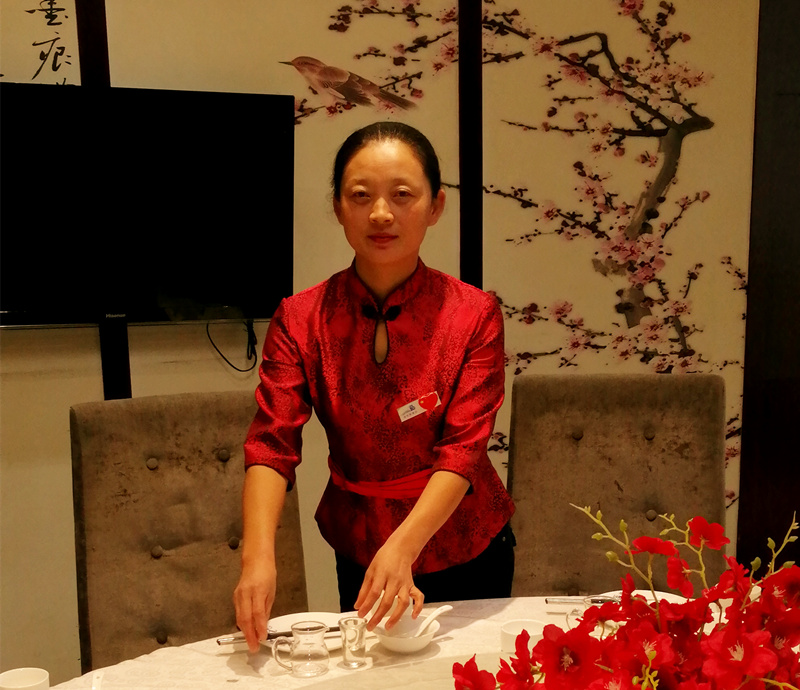 致敬，我親愛的同事——記迪尼斯伊川店客房員工陳華麗
