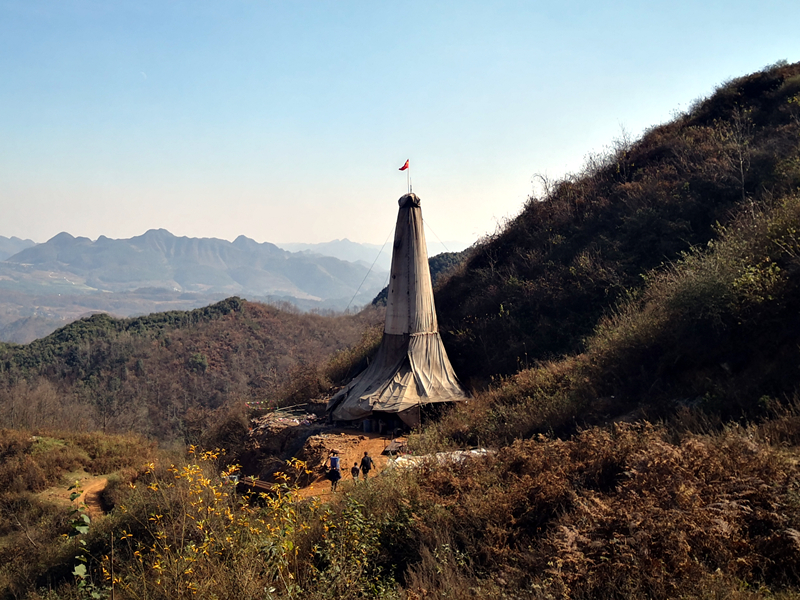 再出發(fā)，亮巖